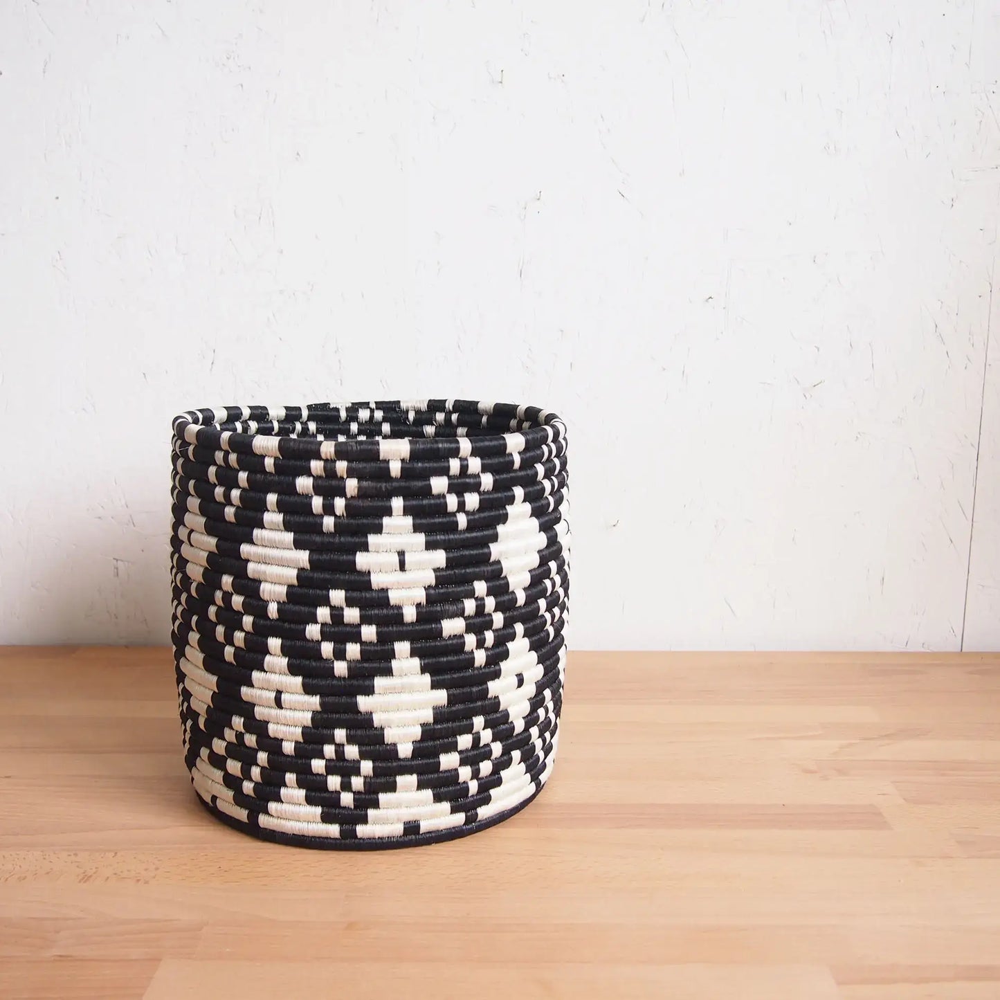 Storage Plant Basket: Ndora: 10" x 10"