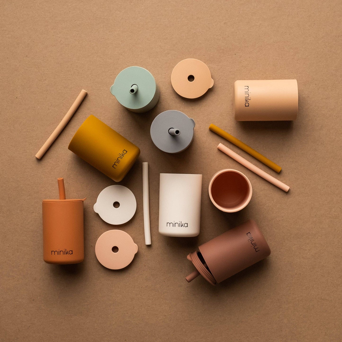 Straw cup with lid - Shell
