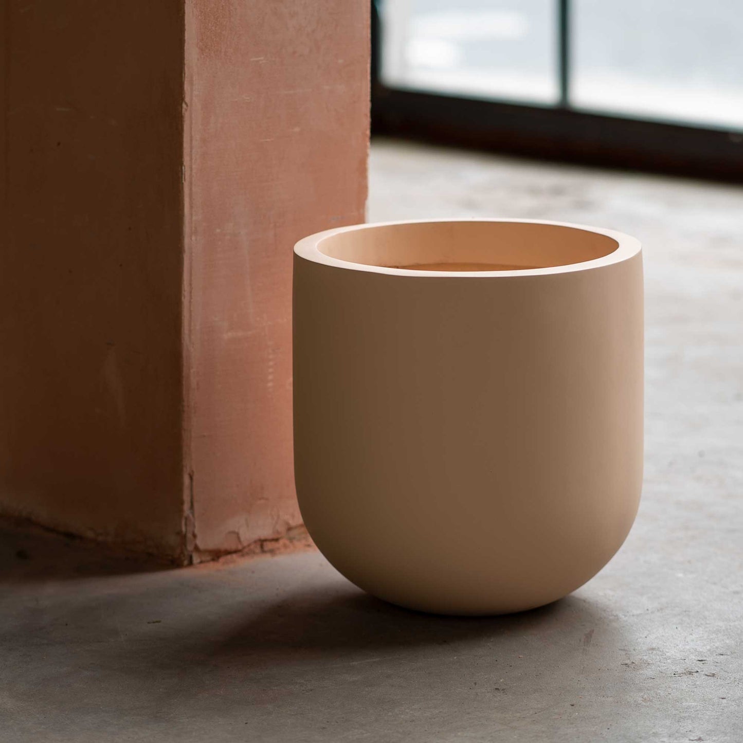 Wythe 30 Large Planter: Slate