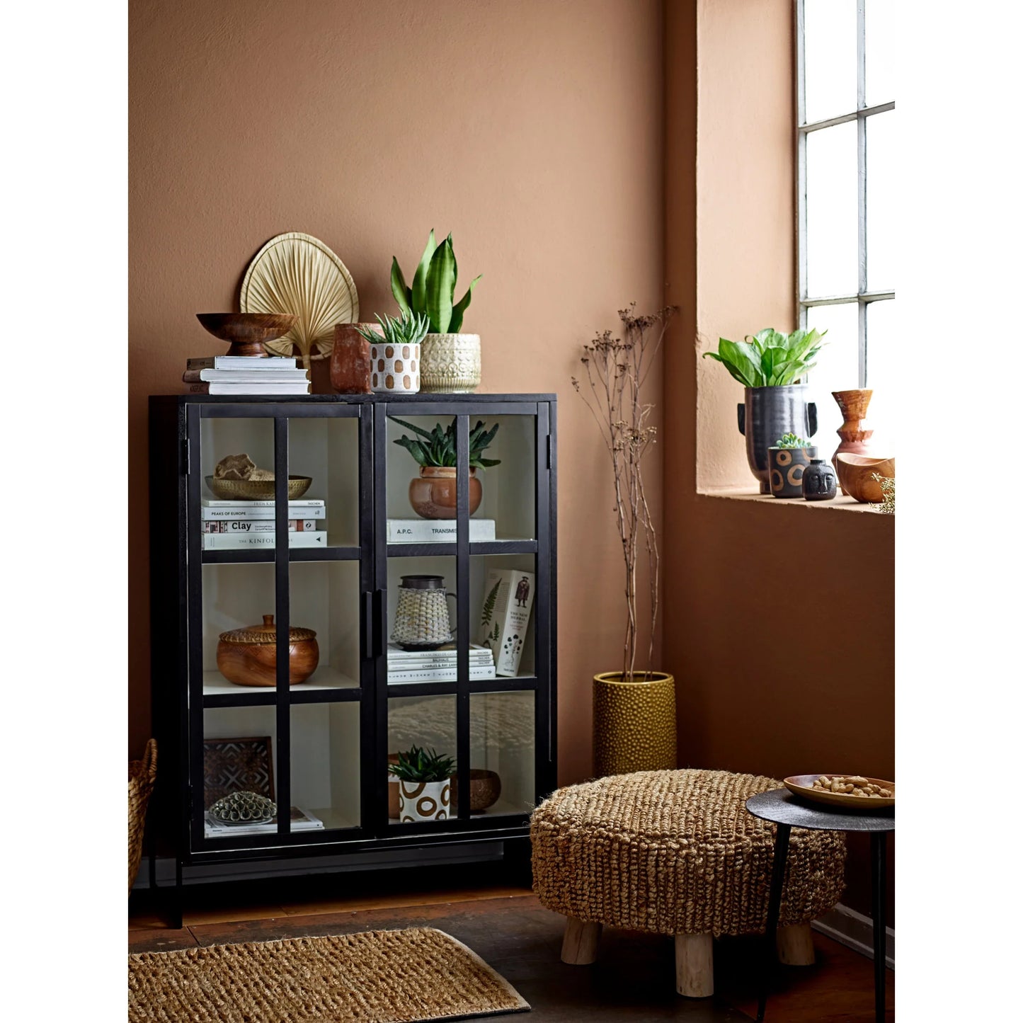Distressed Circle Planter (No Plant)