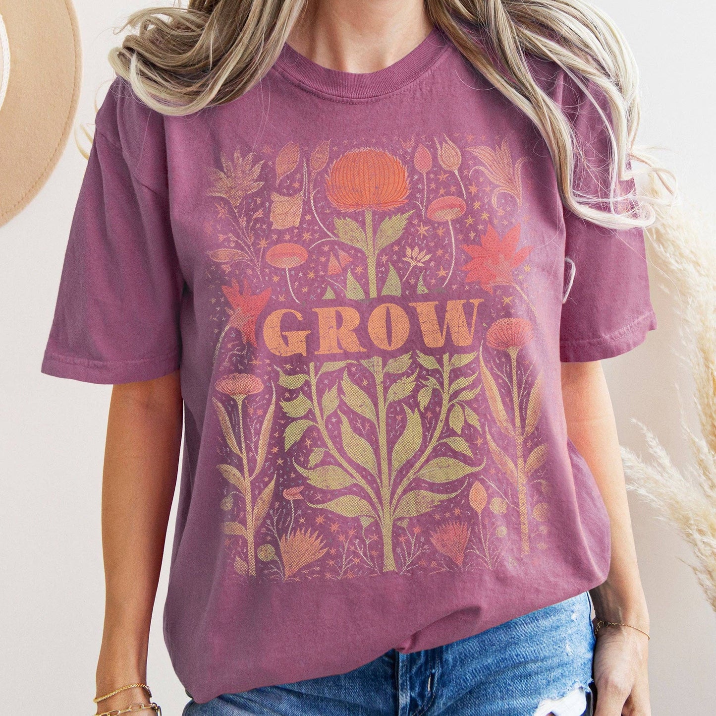 Folk Art Vintage Grow T-shirt: Pepper / Medium