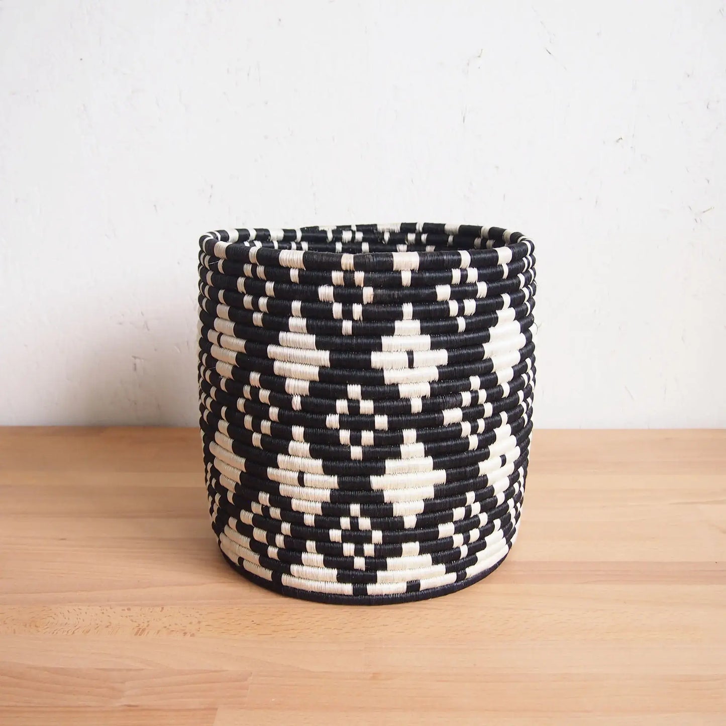 Storage Plant Basket: Ndora: 10" x 10"