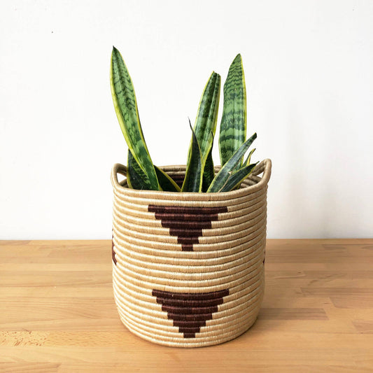 Handled Storage Plant Basket: Brick Triangle: 10"x10"