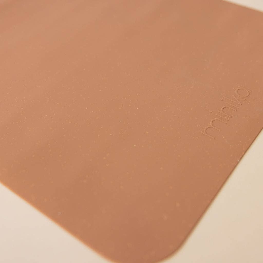 Silicone placemat - Almond