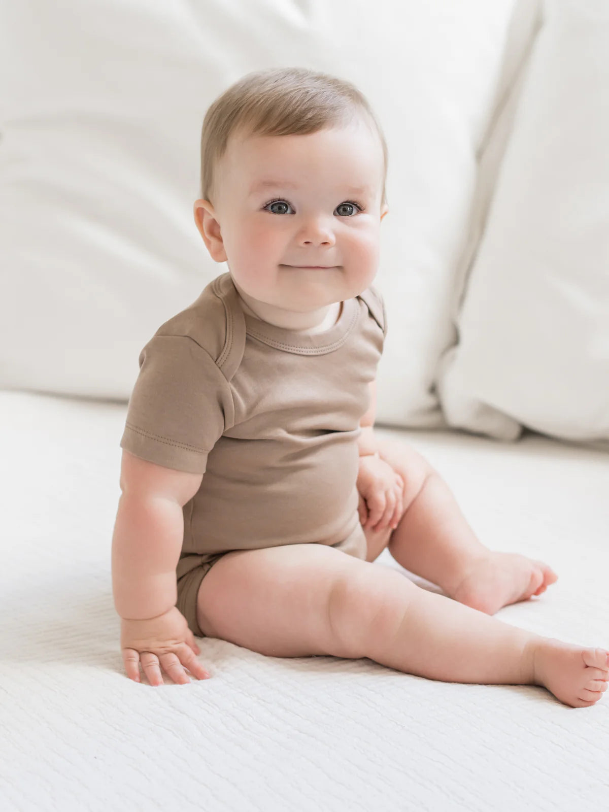 Organic Baby Short Sleeve Classic Bodysuit - Truffle