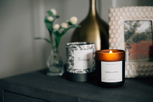 The Luxe Beeswax Essential Oil Natural Candle Collection: Vanilla Mint
