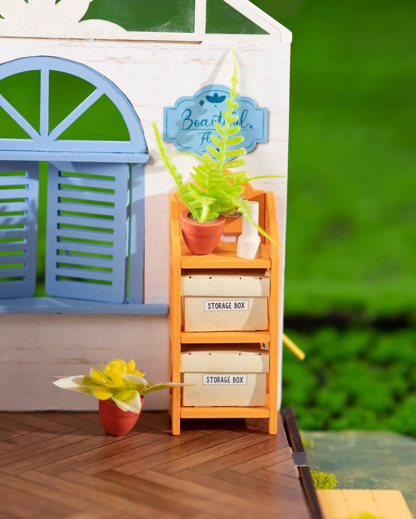 Dreamy Garden House DIY