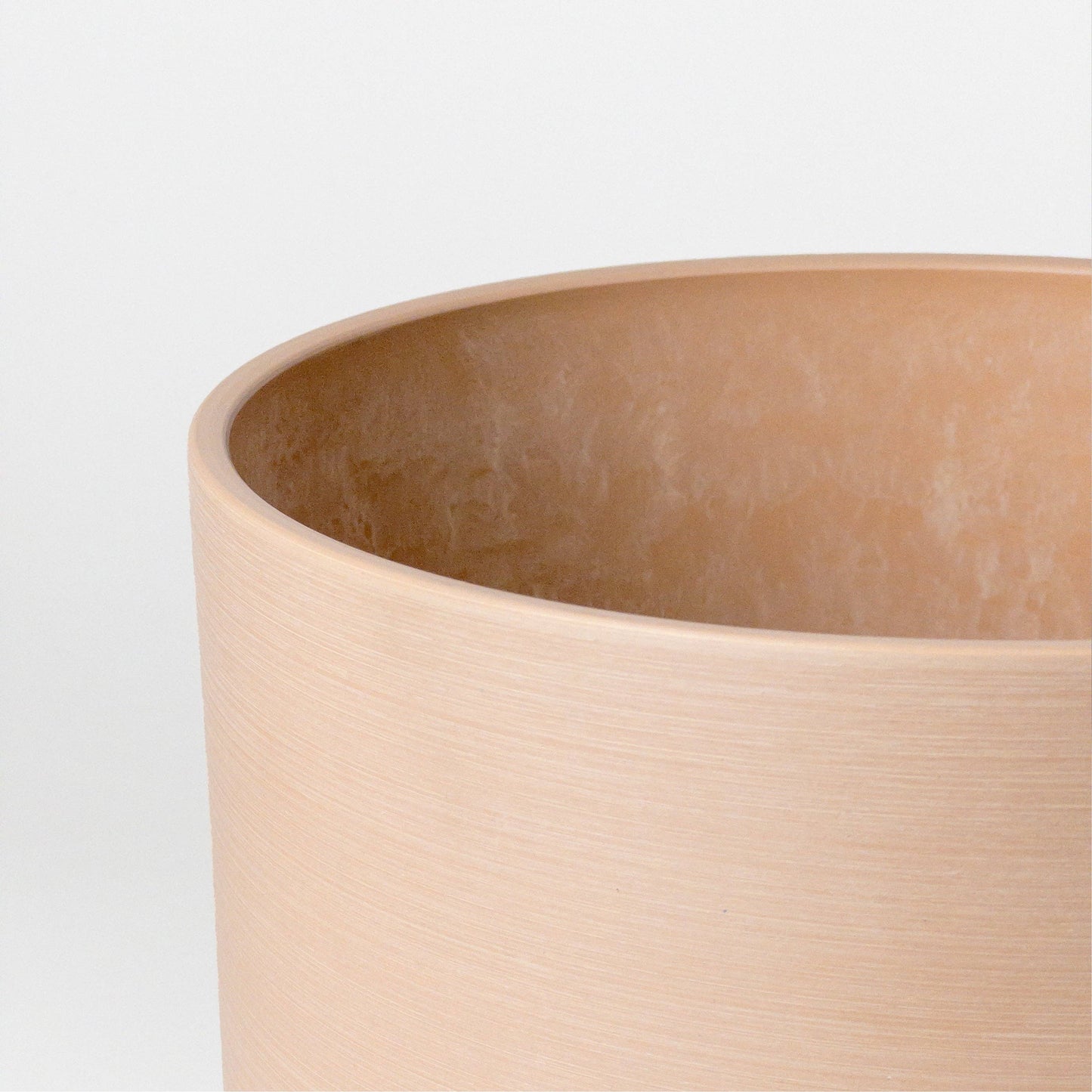 9" Signature Stone Planter & Saucer | Earth Tones