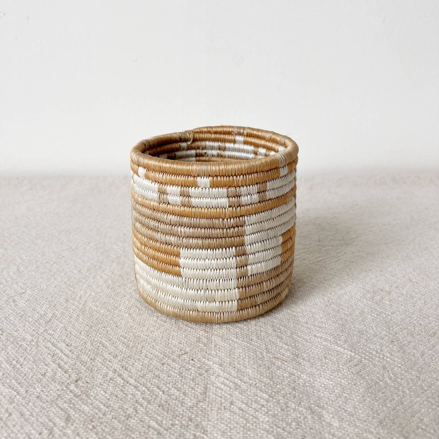 Storage Plant Basket: Bushoki