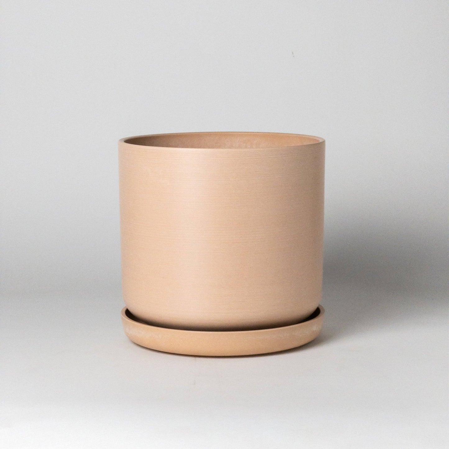 9" Signature Stone Planter & Saucer | Earth Tones