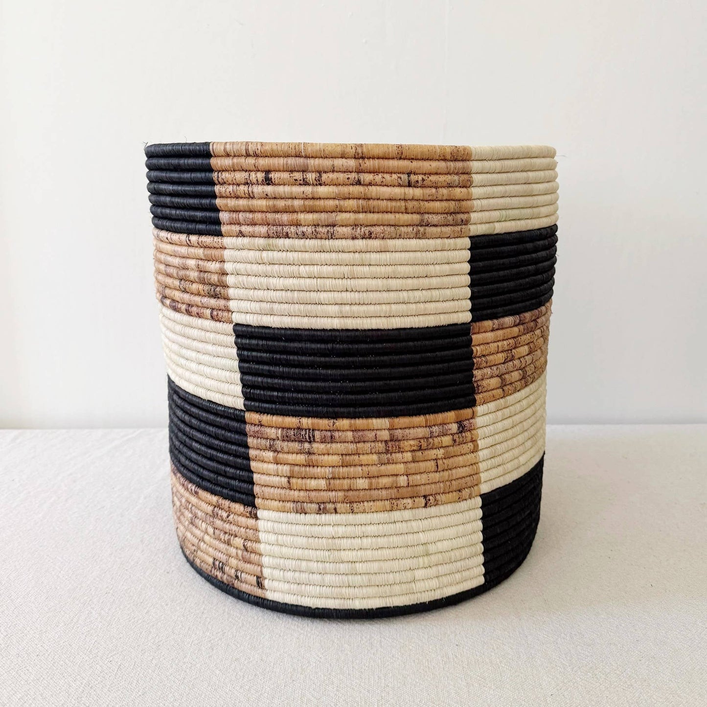 Storage Plant Basket: Zindiro: 12" x 12"