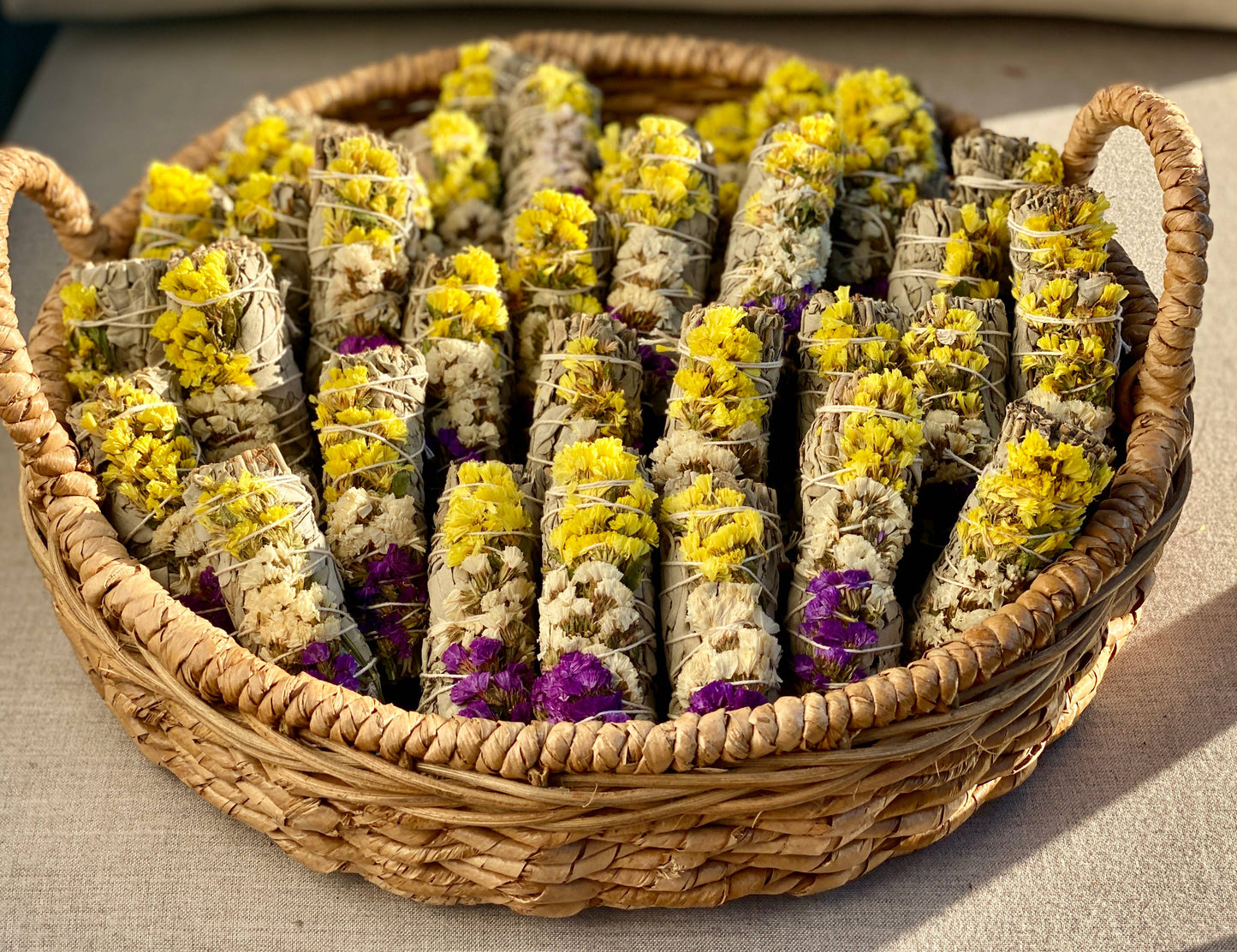 White Sage w/ Multi Sinuata Flowers