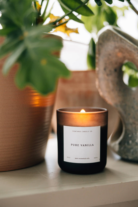 The Luxe Beeswax Essential Oil Natural Candle Collection: Pure Vanilla