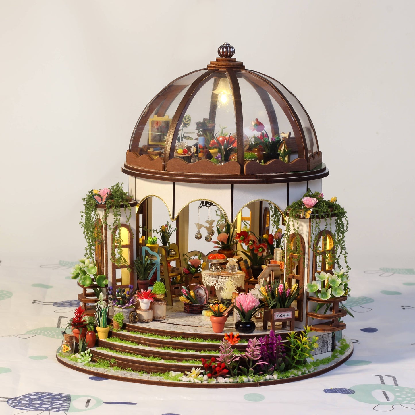 Greenhouse Oasis DIY