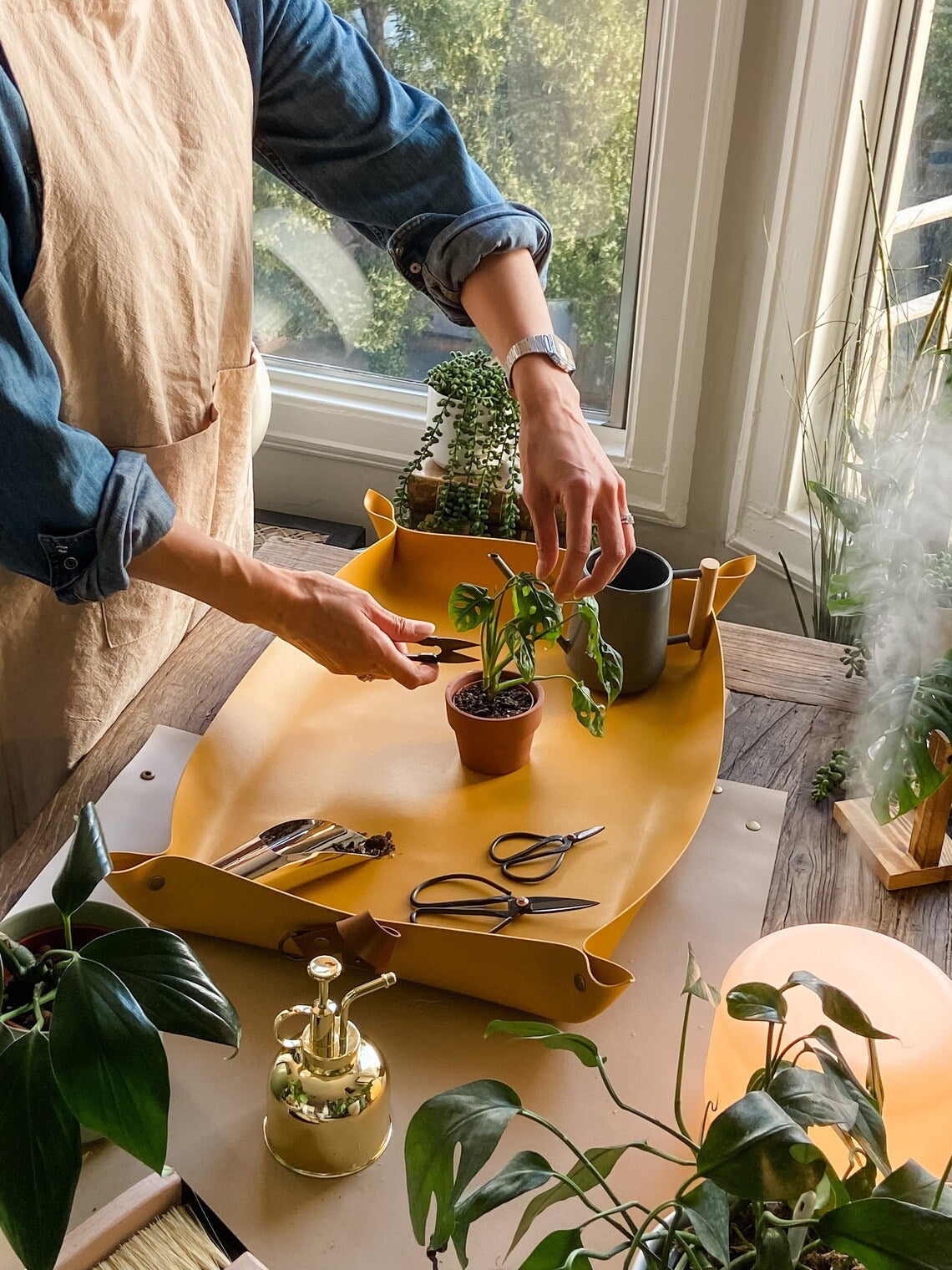 Houseplant Potting Mat